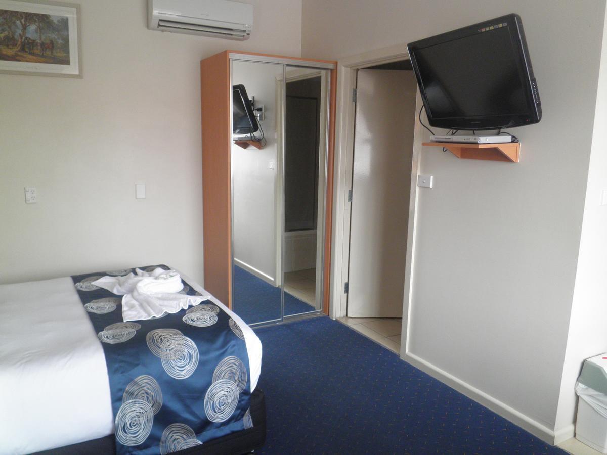 Poet'S Recall Motel กันดาไก ภายนอก รูปภาพ