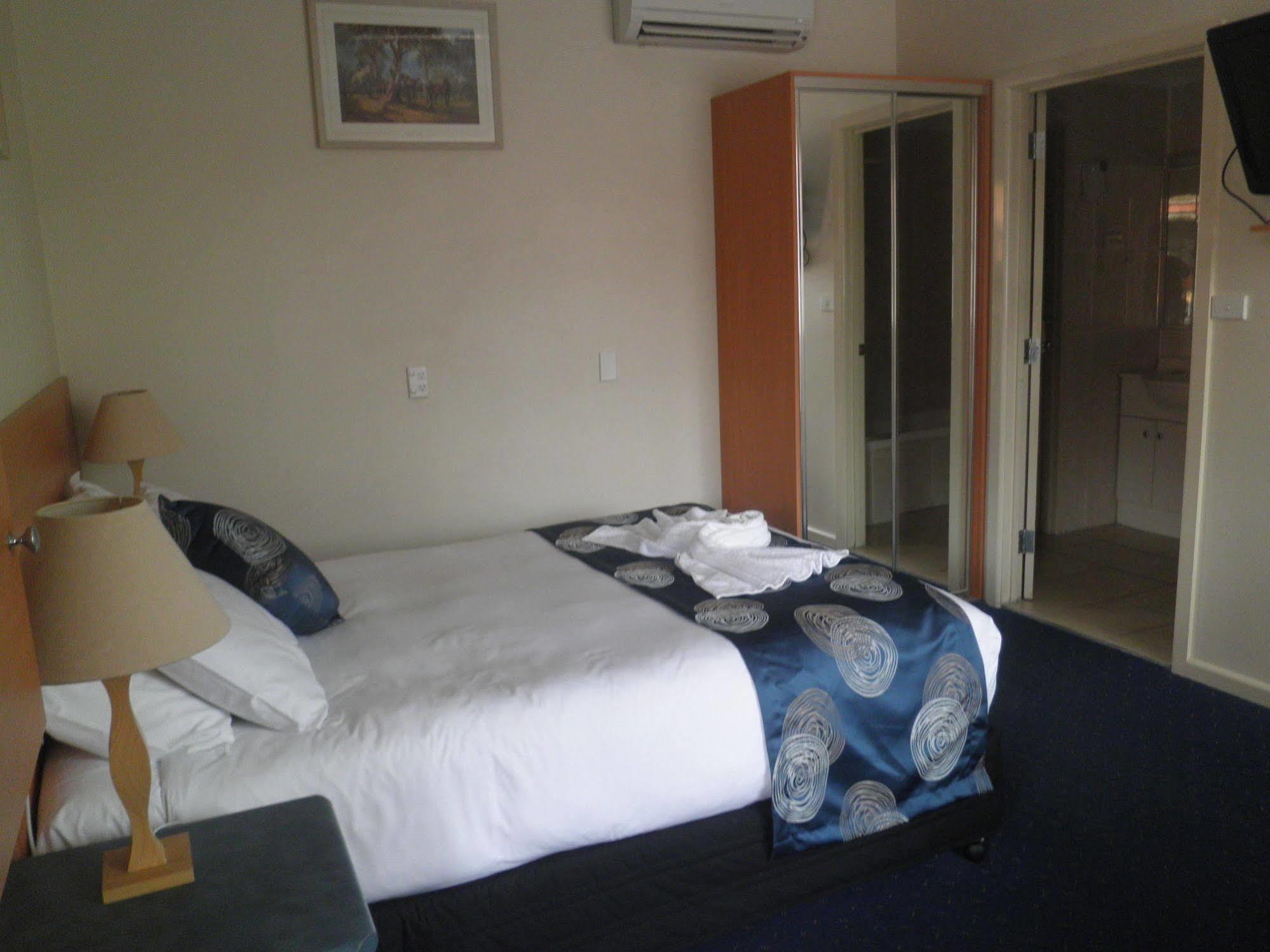Poet'S Recall Motel กันดาไก ภายนอก รูปภาพ